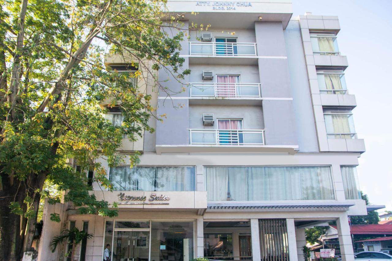 Negrense Suites Bacolod Bagian luar foto